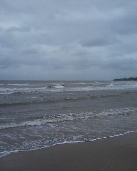 suttons beach