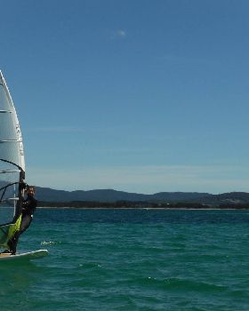 Learn to windsurf day