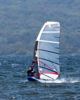 6.6m Concept with 125 Tabou Rocket gusty 12 - 18kts ESE