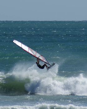 Rocket rides offshore  Gero firing