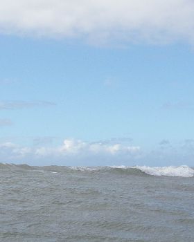 geoff on wave topturn