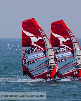 K13 sl The Aussies are coming