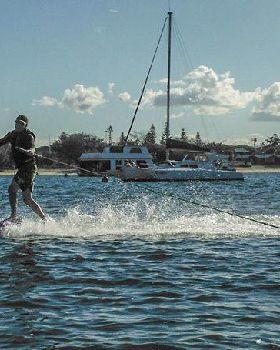 Wind-Skurfing