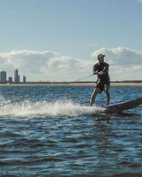 Wind-Skurfing