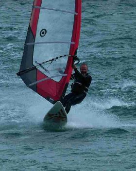 Winter northerly winds in thr bay