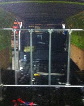 Van2