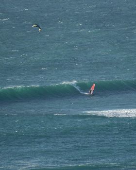 4.3 mast 20cm ext = 5m pump dragon froth 300m  tails