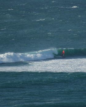 4.3 mast 20cm ext = 5m pump dragon froth 300m  tails