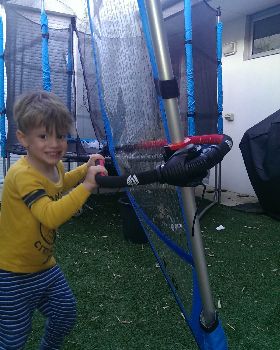 Sebastian 3 Year old with 1m Ezzy Rig