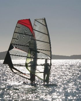Aus 7