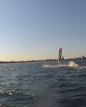 Photos of random people windsurfing 9/Feb or 21/Jan