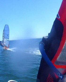 Photos of random people windsurfing 9/Feb or 21/Jan