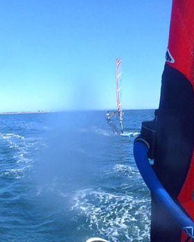 Photos of random people windsurfing 9/Feb or 21/Jan