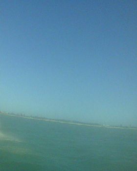 Photos of random people windsurfing 9/Feb or 21/Jan