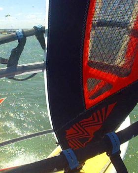 Photos of random people windsurfing 9/Feb or 21/Jan