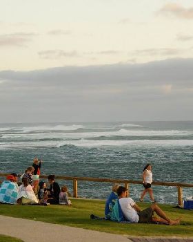 Long Wave Weekend
