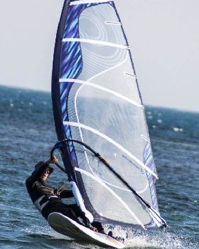 Yuki on a light Easterly