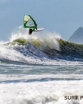 Thomas Davies on his way to winning NZ Wave Nationals!