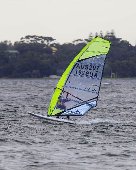 Melville slalom 25 may