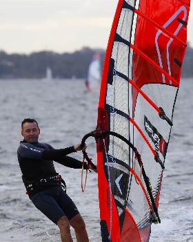 Melville slalom 25 may