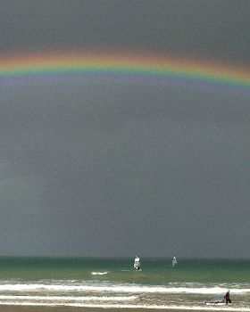 Day Street Rainbow Between Sets