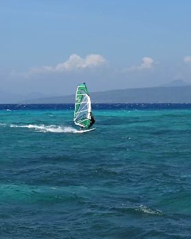 windsurfing at pulau tabuhan