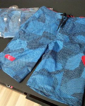 Blueshorts (Medium)