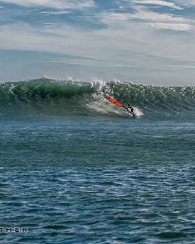 Sarah-Big-wave
