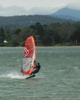 Windy SE