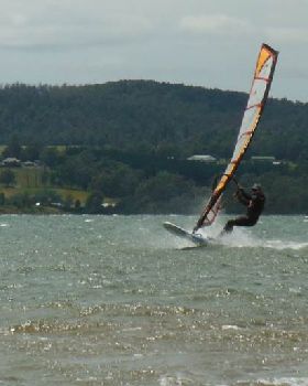 Windy SE
