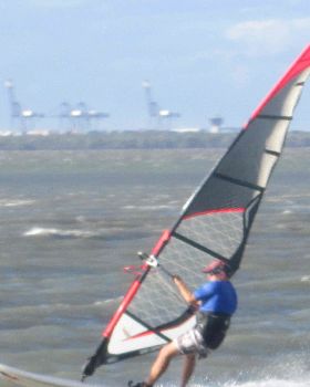 ManlywindsurfFeb 003 1