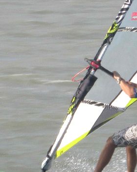 ManlywindsurfFeb 011 8
