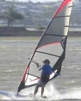 ManlywindsurfFeb 022c
