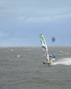 ManlywindsurfFeb 033c