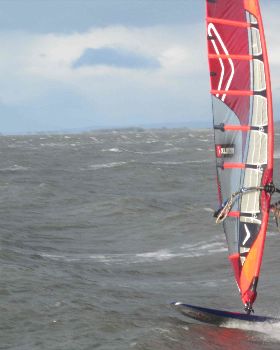 ManlywindsurfFeb 040c