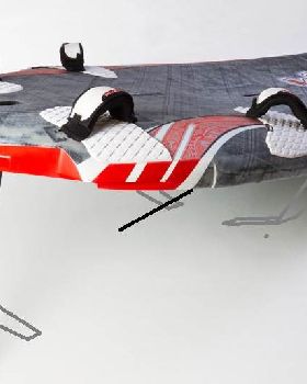 slalom-windsurf-board foil layout