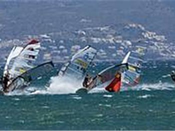 Catalunya Costa Brava PWA Slalom World Cup - Day 3 - Windsurfing News