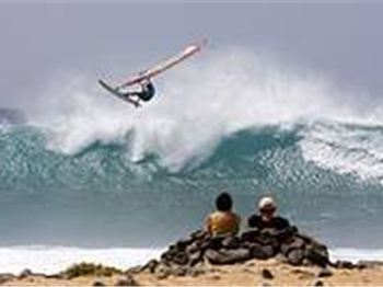 The Cabo Verde PWA World Cup - Day 1 - Windsurfing News