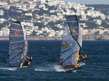 PWA Catalunya World Cup - Day 2 - Windsurfing News