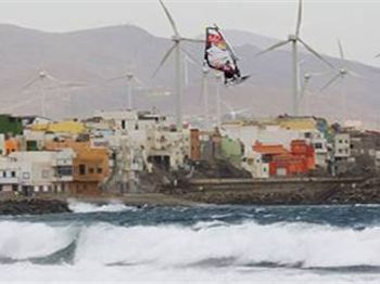 Latest Release From UMI - The unique media house goes big in Pozo - Windsurfing News