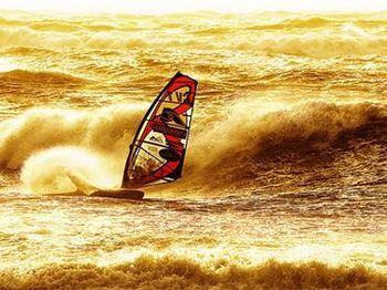 Angulo Goes Out On Top - Josh Angulo announces his retirement from PWA Wave comp - Windsurfing News