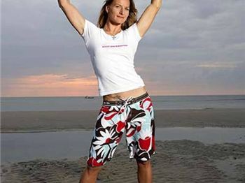 Girls - learn to kite from a world champion - Kitesurfing News