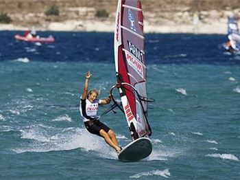 Magic Feelings - Female slalom racer - Windsurfing News