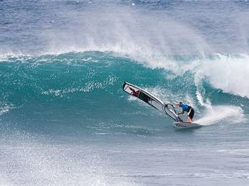 KP's Video Vault - Kevin Pritchard keeps us up to date via his blog - Windsurfing News
