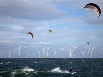 Five kitesurf 176 kilometres from North Ireland to England - Kitesurfing News
