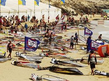 2011 PWA Calendar Released - Boasting 14 events - Windsurfing News