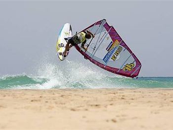 JP Freestyle 2011 - JP Australia introduce us to their latest freestyle offering - Windsurfing News