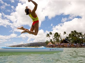 World Record Molokai Crossing in the M2O Paddle board race - Stand Up Paddle News