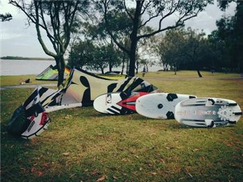 Storms hamper kite board racing efforts on the east coast - Kitesurfing News