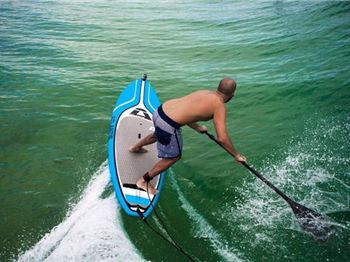 Fun Winter Waves for Stand Up Paddling in Byron - Stand Up Paddle News